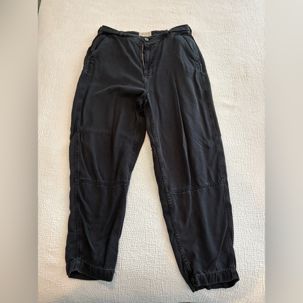 Everlane Women’s Chino in Buttersoft